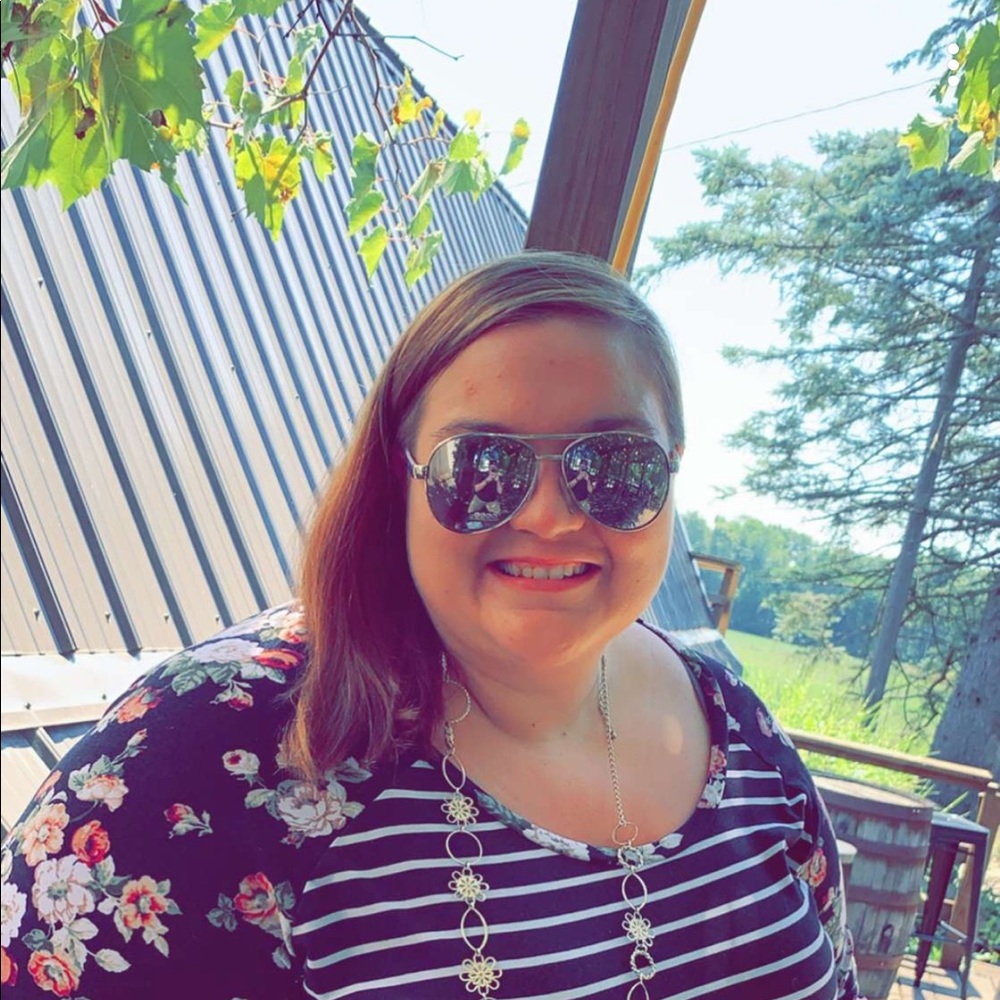 Meet your Posher, Jessica